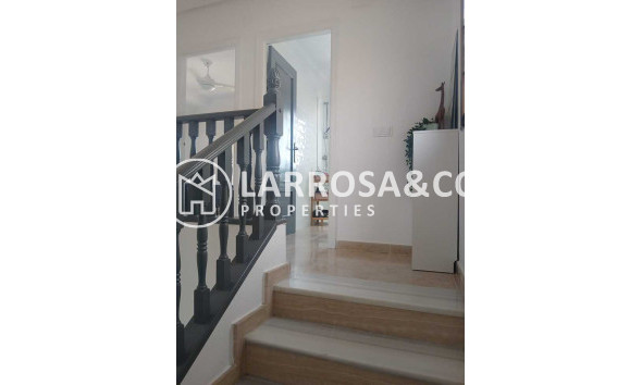 Resale - Detached House/Villa - Villamartin - Costa Blanca