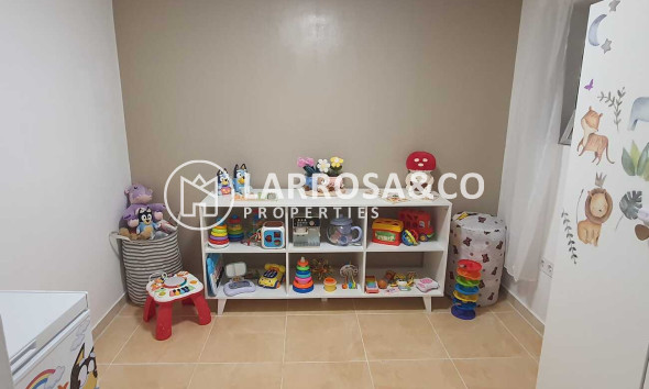 Resale - Detached House/Villa - Villamartin - Costa Blanca