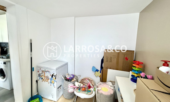 Resale - Detached House/Villa - Villamartin - Costa Blanca