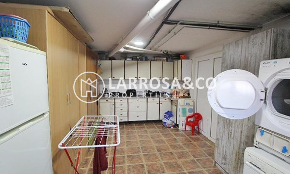 Вторичный рынок - Дом - Formentera del Segura - C- Cooperativa