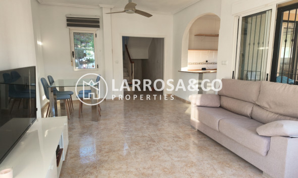 Resale - Detached House/Villa - Villamartin - Costa Blanca