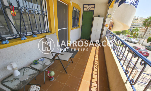 Resale - Apartment - Villamartin - Costa Blanca