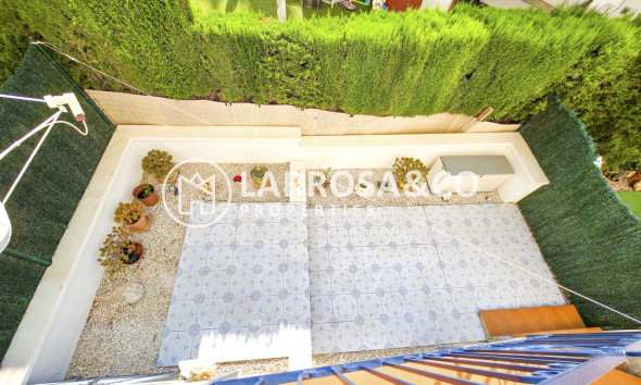 Resale - Apartment - Villamartin - Costa Blanca