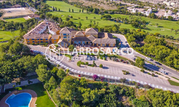 Resale - Apartment - Villamartin - Costa Blanca