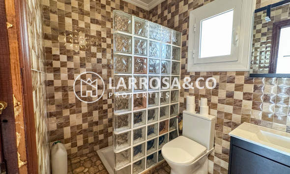 Resale - Bungalow - San Miguel de Salinas - Inland