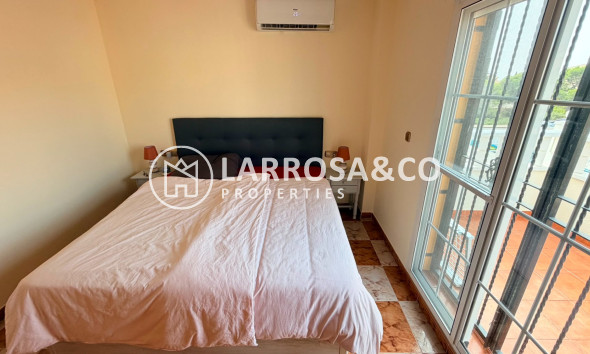 Resale - Semi-detached house - Cabo Roig - Costa blanca