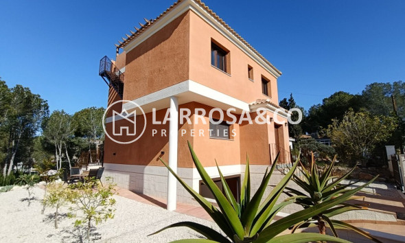 Resale - Detached House/Villa - Pilar de la Horadada - Pinar de Campoverde
