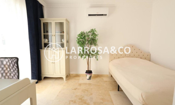 Вторичный рынок - Дом - Villamartin - Costa Blanca