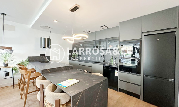 Herverkoop - Semi-detached house - Torrevieja - Torrevieja - Aguas Nuevas
