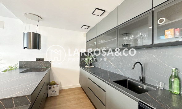 Herverkoop - Semi-detached house - Torrevieja - Torrevieja - Aguas Nuevas
