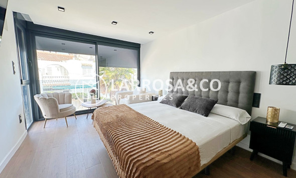 Herverkoop - Semi-detached house - Torrevieja - Torrevieja - Aguas Nuevas