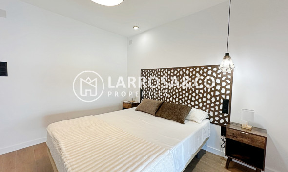 Herverkoop - Semi-detached house - Torrevieja - Torrevieja - Aguas Nuevas