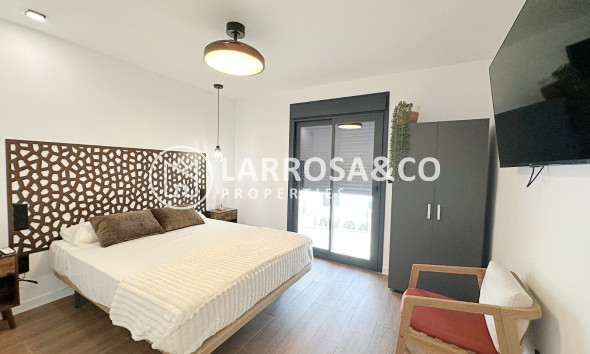 Herverkoop - Semi-detached house - Torrevieja - Torrevieja - Aguas Nuevas