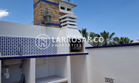 Resale - Duplex / Two-storey apartment - Orihuela costa - Villamartin 