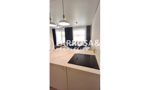 Herverkoop - Apartment - Torrevieja - Playa Acequion