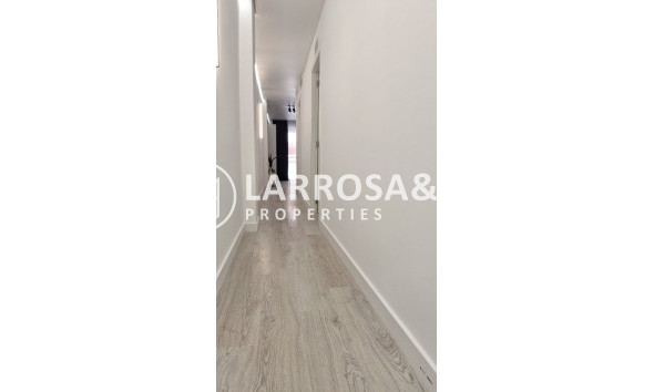 Herverkoop - Apartment - Torrevieja - Playa Acequion