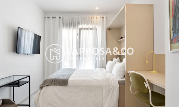 Resale - Semi-detached house - Orihuela costa - Las Filipinas