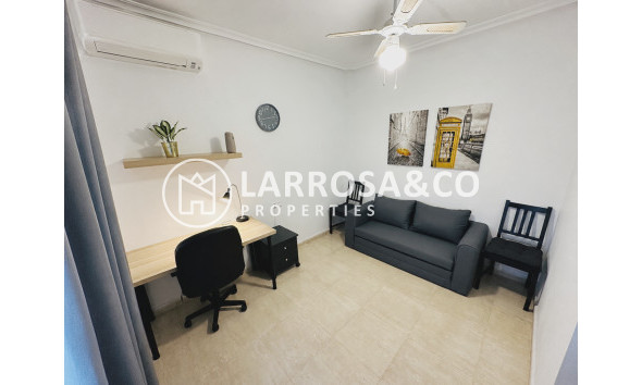 Resale - Bungalow - Los Altos - Dream Hills - Dream Hills 2