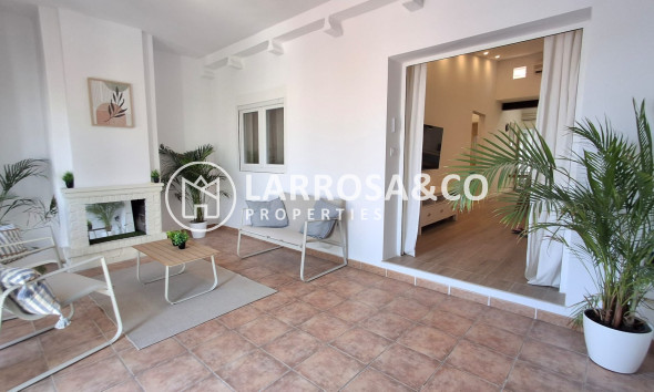Resale - Semi-detached house - Orihuela - Playa Flamenca