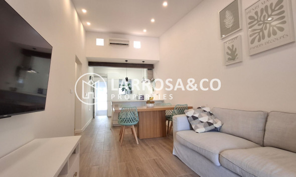 Resale - Semi-detached house - Orihuela - Playa Flamenca