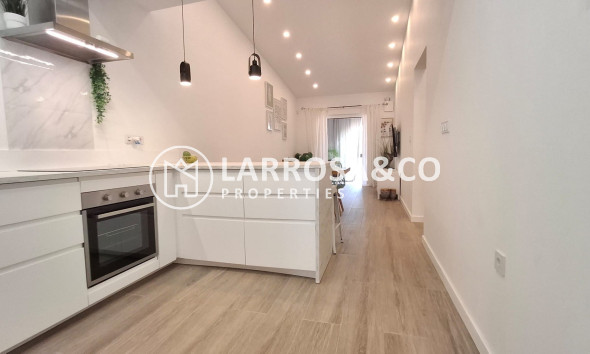Resale - Semi-detached house - Orihuela - Playa Flamenca