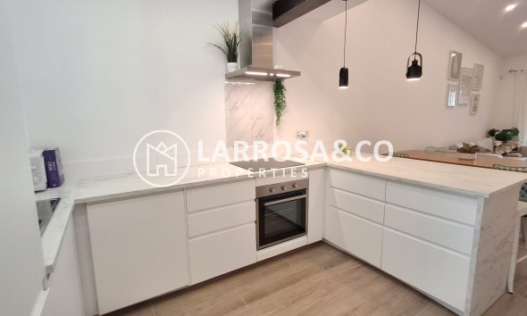 Resale - Semi-detached house - Orihuela - Playa Flamenca