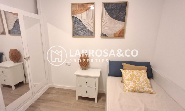 Resale - Semi-detached house - Orihuela - Playa Flamenca