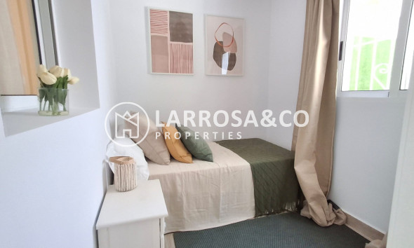 Resale - Semi-detached house - Orihuela - Playa Flamenca