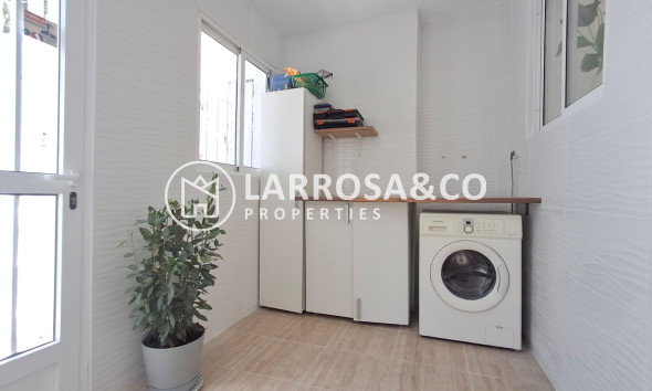 Resale - Semi-detached house - Orihuela - Playa Flamenca