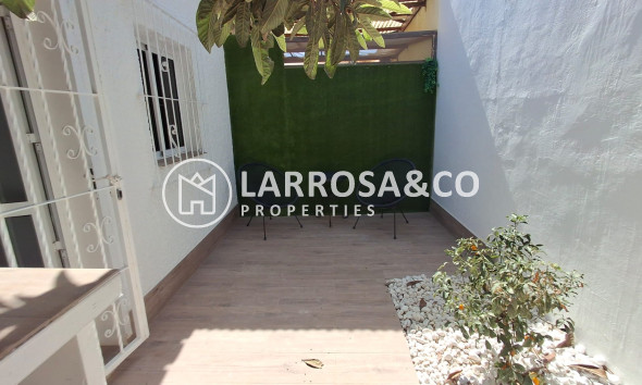 Resale - Semi-detached house - Orihuela - Playa Flamenca