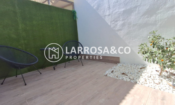 Resale - Semi-detached house - Orihuela - Playa Flamenca