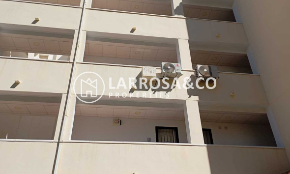 Herverkoop - Apartment - Villamartin - Costa Blanca