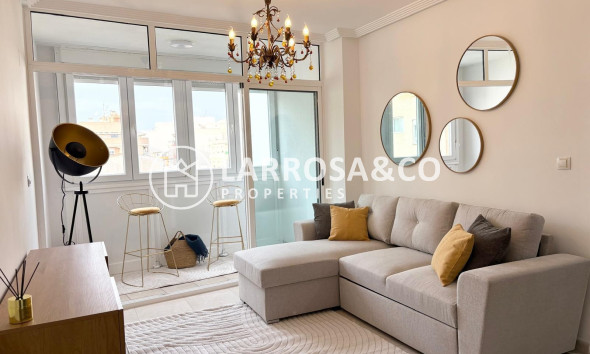 Вторичный рынок - Apartament / Duplex - Торревьеха - torrevieja