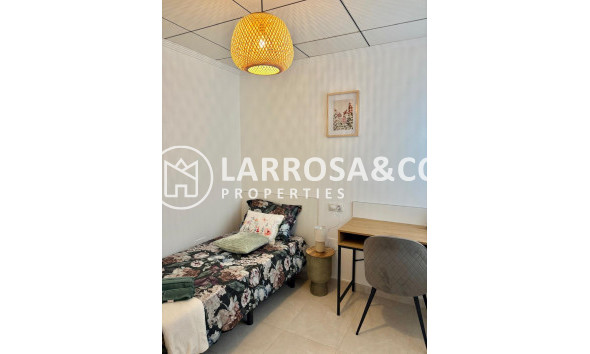 Вторичный рынок - Apartament / Duplex - Торревьеха - torrevieja