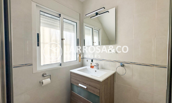 Reventa - Bungalow - San Miguel de Salinas - Las Filipinas