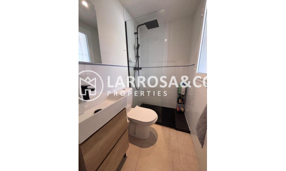 Reventa - Apartamento - Villamartin - Costa Blanca