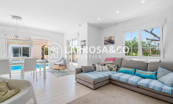 Reventa - Chalet - Torre de La Horadada - Costa Blanca