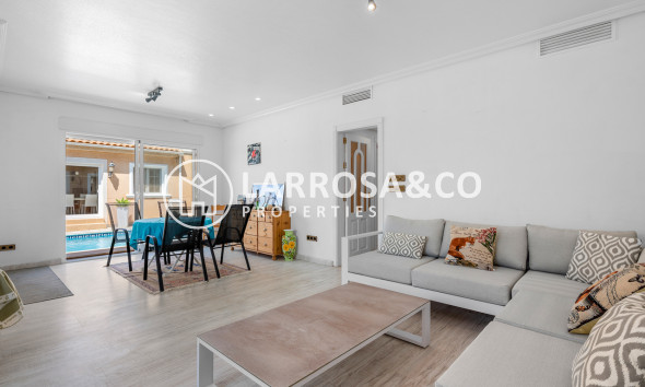 Reventa - Chalet - Torre de La Horadada - Costa Blanca