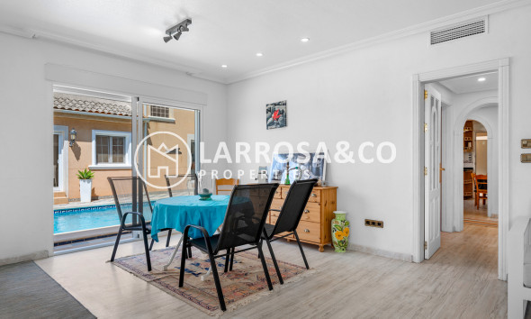 Reventa - Chalet - Torre de La Horadada - Costa Blanca