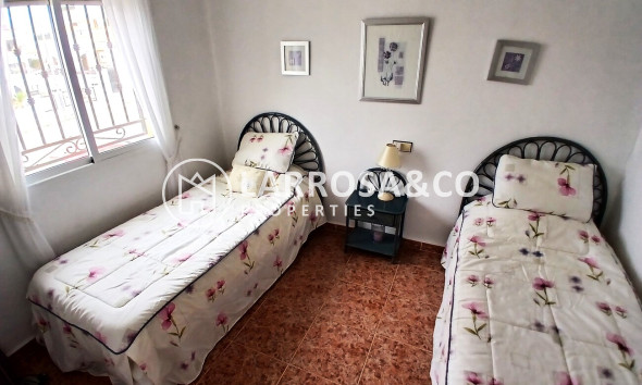 A Vendre - Penthouse  - Vistabella Golf Entre Naranjos - Inland