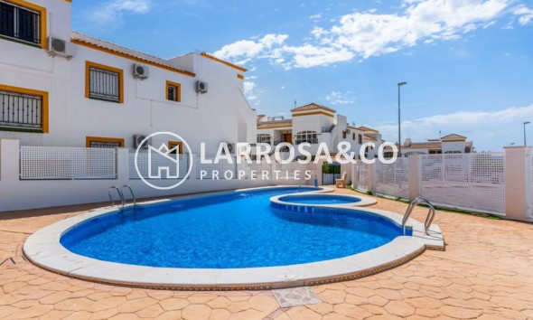 A Vendre - Penthouse  - Vistabella Golf Entre Naranjos - Inland