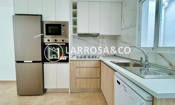 Herverkoop - Bungalow - La Siesta - Costa Blanca