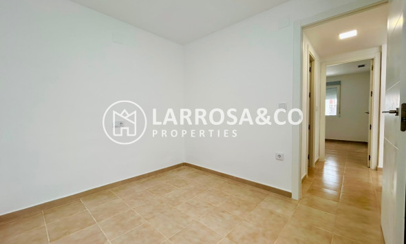 Herverkoop - Bungalow - La Siesta - Costa Blanca