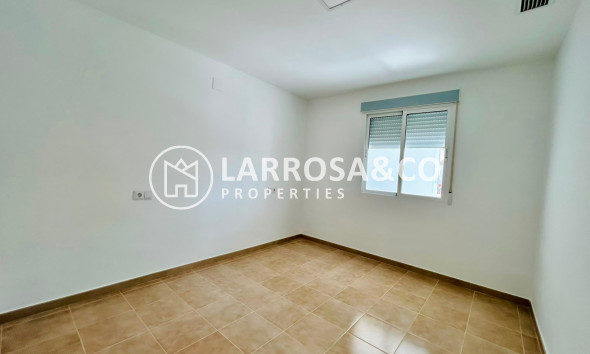 Herverkoop - Bungalow - La Siesta - Costa Blanca