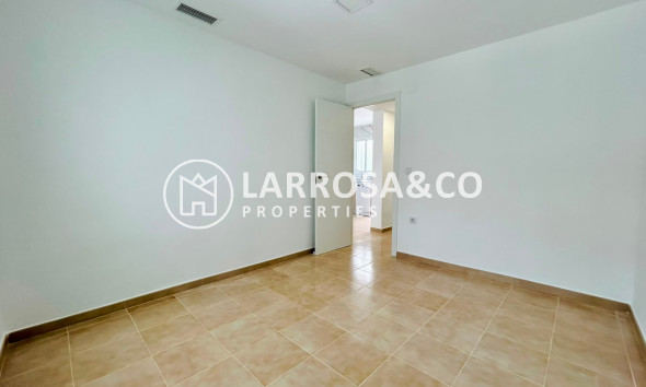 Herverkoop - Bungalow - La Siesta - Costa Blanca