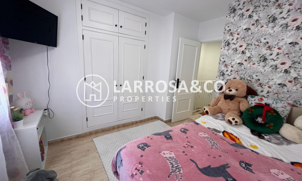 Resale - Semi-detached house - Torre de La Horadada - Costa Blanca