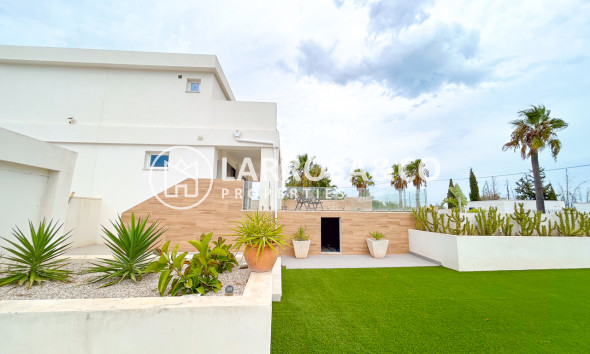 Herverkoop - Villa - Los Montesinos - Costa Blanca