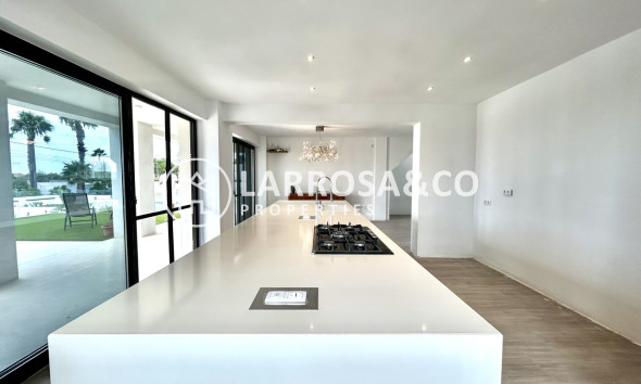 Herverkoop - Villa - Los Montesinos - Costa Blanca