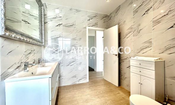 Herverkoop - Villa - Los Montesinos - Costa Blanca