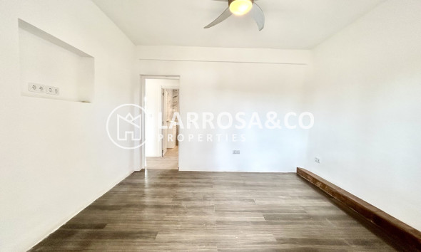 Herverkoop - Villa - Los Montesinos - Costa Blanca
